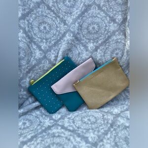 Ipsy Makeup/Cosmetics Glam Bag.